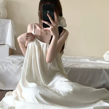 【臺灣出貨 免運】純色法式吊帶睡裙女帶胸墊夏季薄款中長款連衣裙睡衣家居服可外