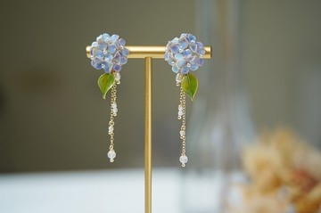 繡球花 • 藍紫 - 垂墜款手工樹脂耳環飾品新年禮物