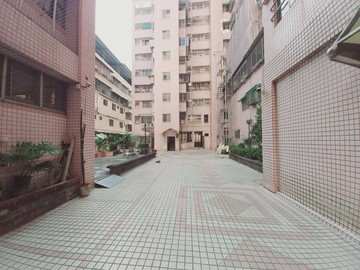 13萬8可再下殺大4房平車走路可到大寮捷運站｜高雄市大寮區中正路