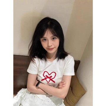 BM風 虞書欣同款白色愛心圓領T恤女夏季甜辣妹短款小個子短袖上衣