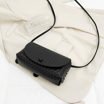 織斜挎包新款百搭設計感簡約單肩斜挎小包休閑氣質手機包復古感