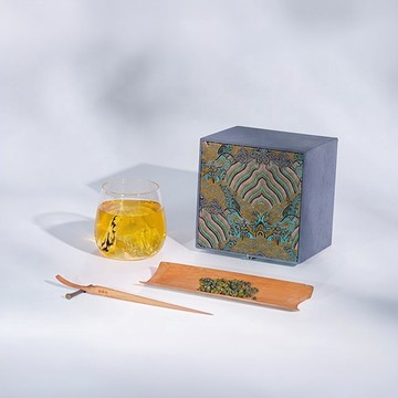 中秋特色款式 黃金玉山精裝盒 名家手工玻璃杯 精緻茶倉禮盒