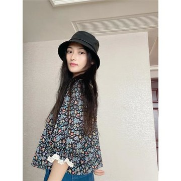 官網購 春季新款 RIXO法式荷葉邊翻領泡泡袖襯衫手繪印花亞麻混