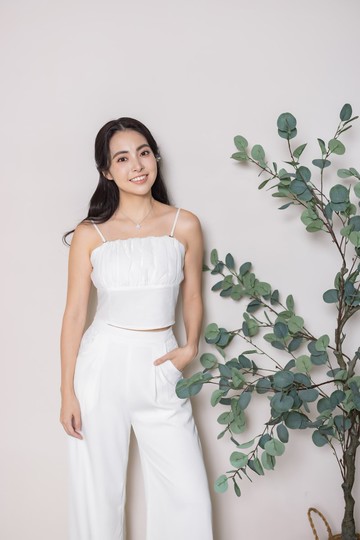 雲朵抓皺小背心       輕婚紗首選