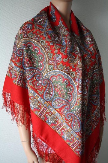 帕夫洛沃帕薩德俄羅斯披肩 100% 羊毛圍巾 125x125 公分 絲綢流蘇 1581-5