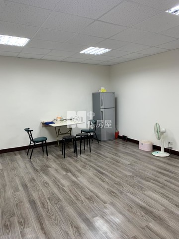 獨賣!新和街美一樓｜新北市新店區新和街