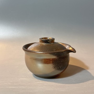 柴燒古樸金彩手握蓋杯  / 小平凡手作