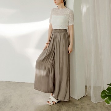 OB嚴選中大尺碼-輕薄垂墜鬆緊腰抓褶寬褲《BA7706》