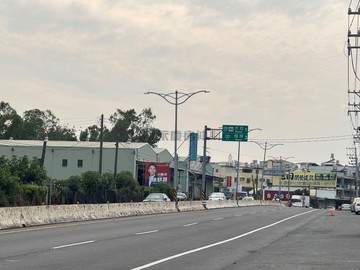 大社燕巢交流道VS旗楠公路方正都內農地(一)｜高雄市燕巢區鳳龍段