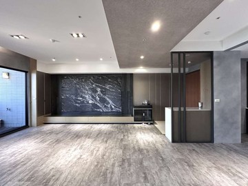 |隆大鳳凰會指標宅|邊間連號雙車.雙主臥豪邸｜高雄市鼓山區青海路