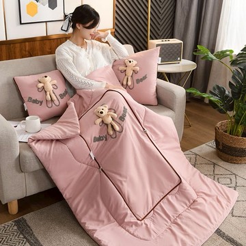 預購【家寵LOVEHOME】 LOVEHOME 立體小熊娃娃抱枕被 抱枕兩用被 頭枕 抱枕 棉被 床頭 靠墊 娃娃 睡覺枕頭 床上抱枕 - 粉色