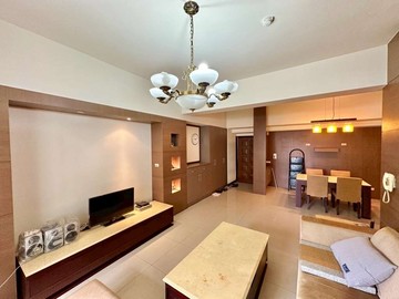 四房平車～美術館旁～雙衛浴開窗｜高雄市鼓山區美術東四路