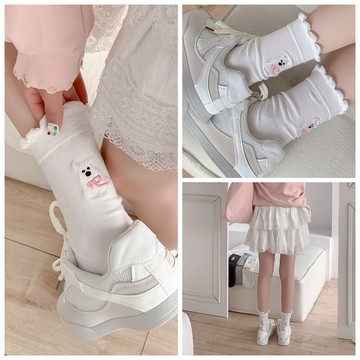 中筒襪 日系款小熊刺繡款 可愛百搭穿 柔軟親膚感 彈力舒適型 女孩人氣品 防滑不掉落 時尚潮流風 台灣賣家 台灣出貨