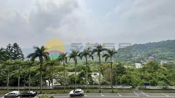 楓丹白露邊間毛胚雙面採光優質美宅｜新北市淡水區樹梅坑