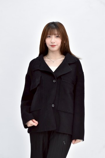 (XL) on off 羊毛長袖黑色外套