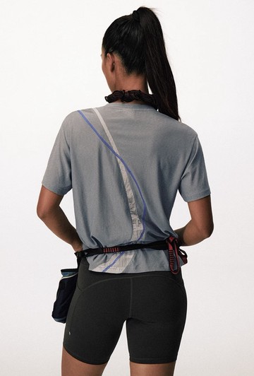 曲線重疊 / 蘇線透氣短袖T恤