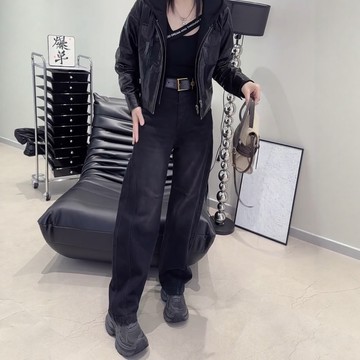 【小歡喜Little Joy】大碼加絨加厚闊腿牛仔褲女 秋冬季牛仔褲 新款彎刀褲胖mm顯瘦黑色直筒褲子