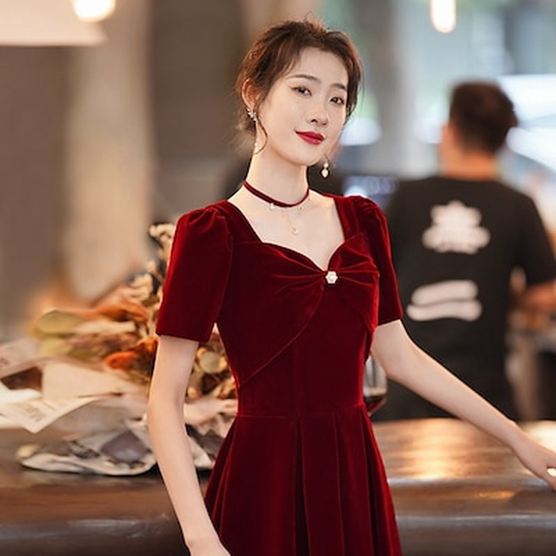 ワンピース ドレストースト花嫁21新しい結婚式小さな赤いバックドアスカート婚約ベルベット 通販 Lineポイント最大1 0 Get Lineショッピング