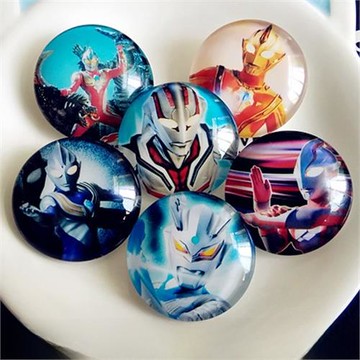 卡通奧特曼玩具徽章胸針咸蛋超人胸章兒童勛章別針小禮品禮物夜光