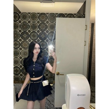 🇰🇷Korea韓國連線·正韓 翻領粗花呢短版上衣+粗花呢百摺短裙兩件式套裝SET 小香風套裝 粗花呢套裝 氣質套裝 甜美