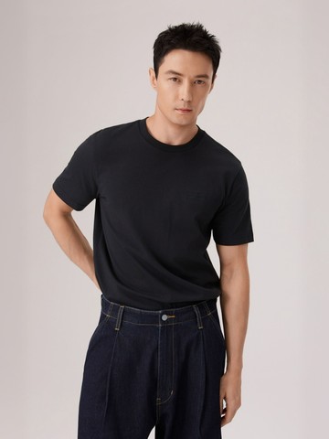 Logo短袖T恤 / 黑 人氣新品