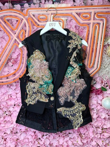 OTT獨一無二•Unique日系華麗重工刺繡蕾絲細緻立體西裝背心外套