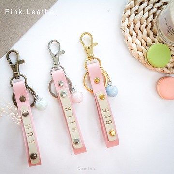 皮革鑰匙扣，幸運石，手工製作，刻名字，禮物，禮物，粉紅