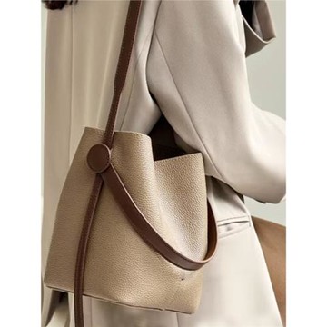 包包女2025新款高級感上班通勤菜籃子水桶包時尚春夏斜挎手提女包