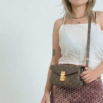 Louis Vuitton LV路易威登 展示品 Pochette Metis East West 帆布斜背郵差包(M46279-咖)