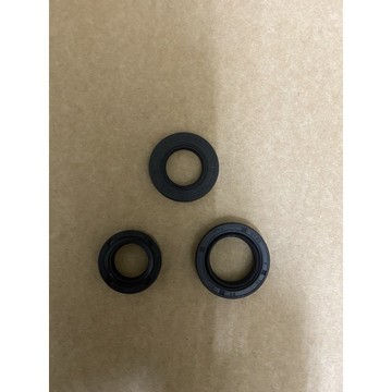 DiO50（前後普利油封及電盤油封共3粒）$75
