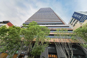 ✯火車站高醫/後驛捷運/景觀全新裝修三房平車✯｜高雄市三民區博愛一路