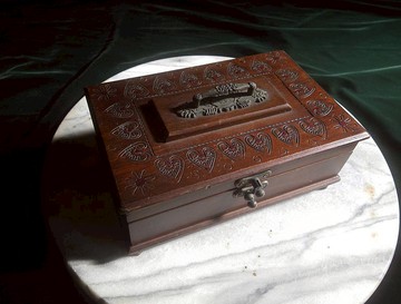 【老時光 OLD-TIME】早期台灣製木製音樂珠寶盒