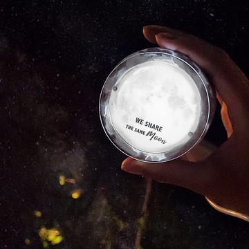 月亮燈箱 / 訂製屬於你的月亮 / 情侶 紀念日禮物 / 擴香石燈箱