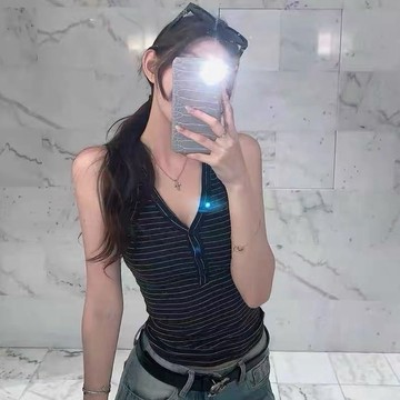 5色♥️追【JinG】韓系半開釦螺紋罩杯背心♥️固定罩杯 無袖上衣 小可愛 內搭打底 免穿內衣 短版上衣