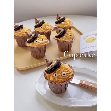 萬圣節網紅草帽杯子蛋糕裝飾擺件奧利奧大小眼睛糖珠生日搞怪插件