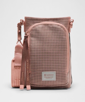 Water Bottle Crossbody with Front Pocket Paracord