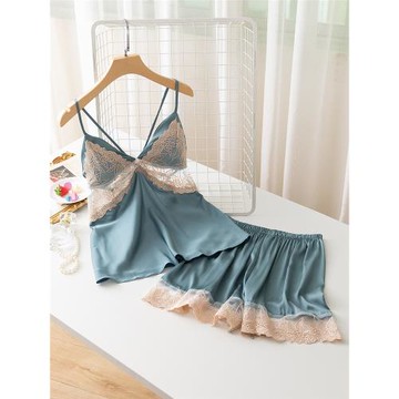 睡衣女春夏冰絲薄款吊帶短褲兩件套性感帶胸墊絲綢純欲鏤空家居服