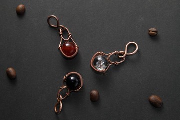 【水晶系列】黑瑪瑙、喜瑪拉雅白水晶、紅瑪瑙墜飾