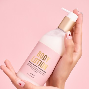 身體乳液【7秒寶寶肌急救水光乳】