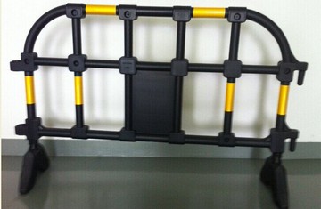 鐵馬護欄圍欄施工道路隔離欄廠家定制交通安全設施移動公路防護欄