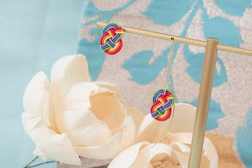 【彩虹】Rainbow彩虹擁抱結 抗敏細致耳線/耳夾