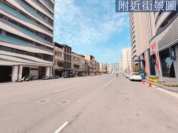 海洋輕屋齡時尚電梯二房｜高雄市前金區青年二路