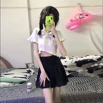 【甜酷辣妹套裝】夏季新款 小熊印花 不規則露臍短袖 高腰百褶裙 兩件套 短袖上衣 高腰裙 百褶裙 辣妹裝 露臍裝 小熊上