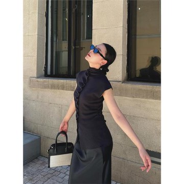 大梨studio新中式春夏半高立領修身絲光羊毛針織無袖捏褶背心上衣