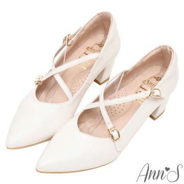Ann’S溫柔日常-頂級綿羊皮交叉繫帶瑪莉珍粗跟尖頭包鞋5.5cm-白