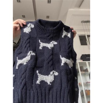 2025冬季新款高級感小洋裝卡通刺繡羊毛背心馬甲女外穿短款針織衫