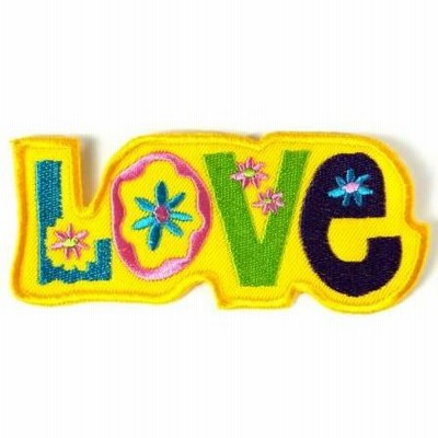 アイロンワッペン  ワッペン　キュート・ハート　刺繍ワッペン　LOVE　アイロンで貼れるワッペン