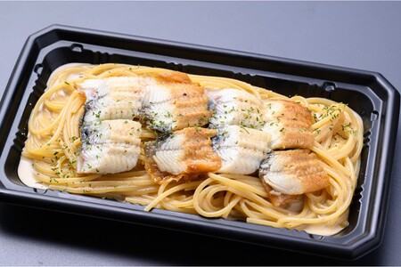 「カニ屋が作る 海のパスタ」 スパイシー二重奏ウナギパスタ 山椒入り 3皿セット