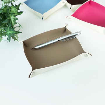 抗菌PU皮革【多托盤】托盤內裝雜貨HZ05K