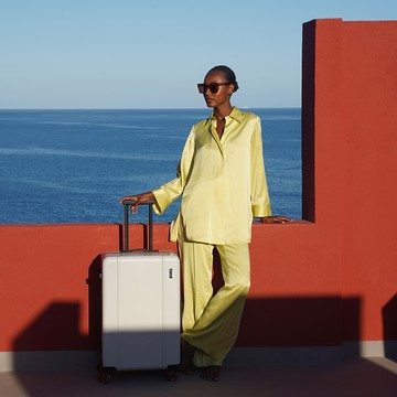 Floyd 白色 26吋行李箱